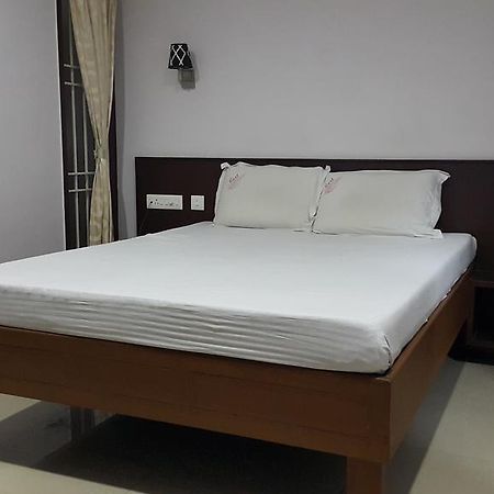 Nest Guest House Pondicherry Exteriör bild