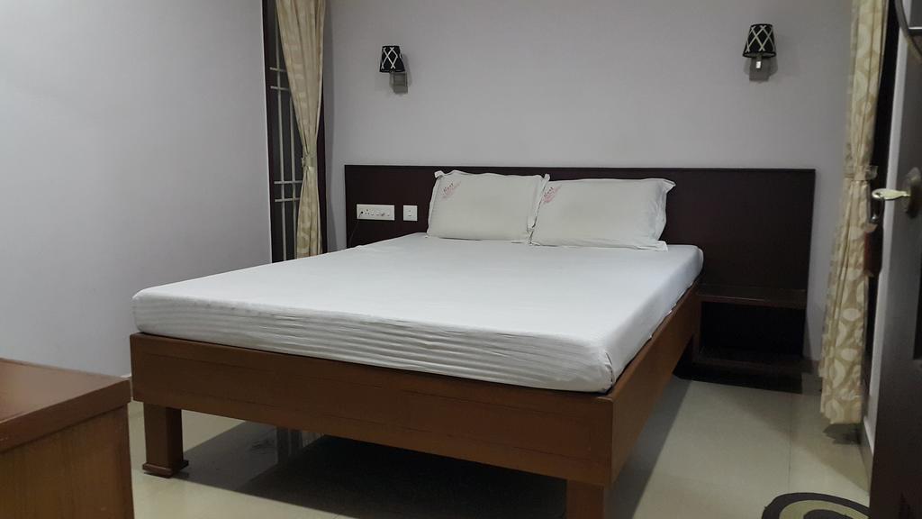 Nest Guest House Pondicherry Exteriör bild